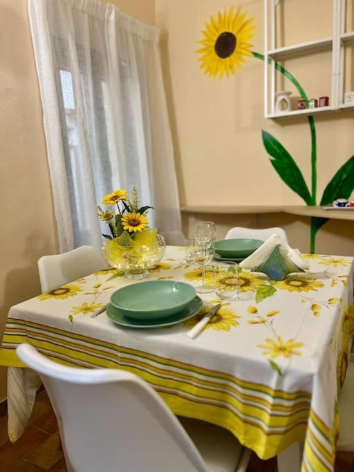 Appartamento Il Girasole Calcinaia Kültér fotó